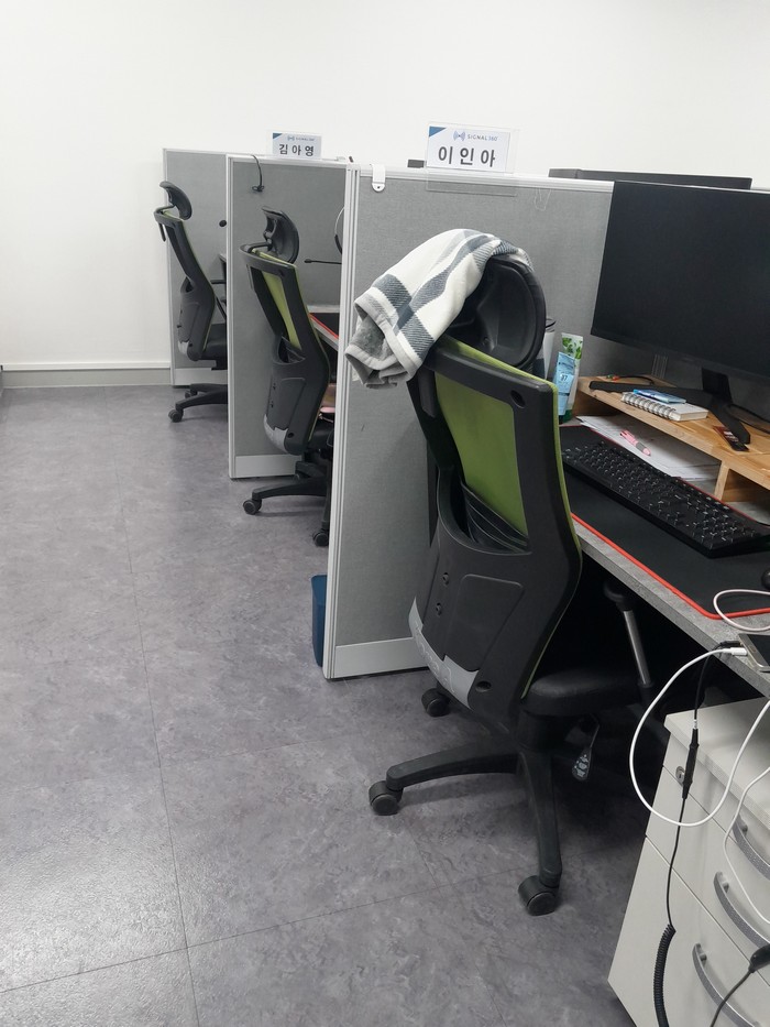 천안 사무실청소 사무실내부