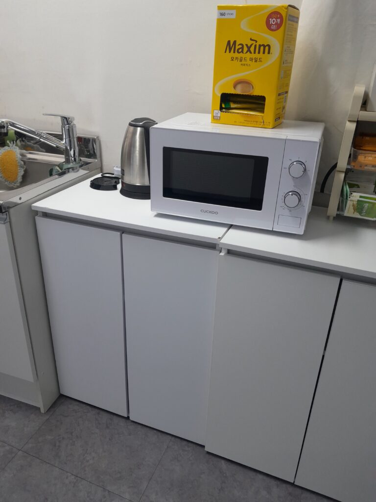 명동 사무실청소 탕비실