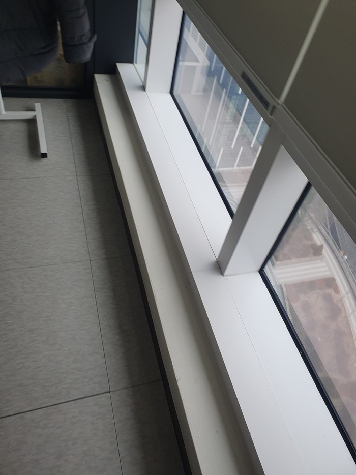 강릉 사무실청소 유리창