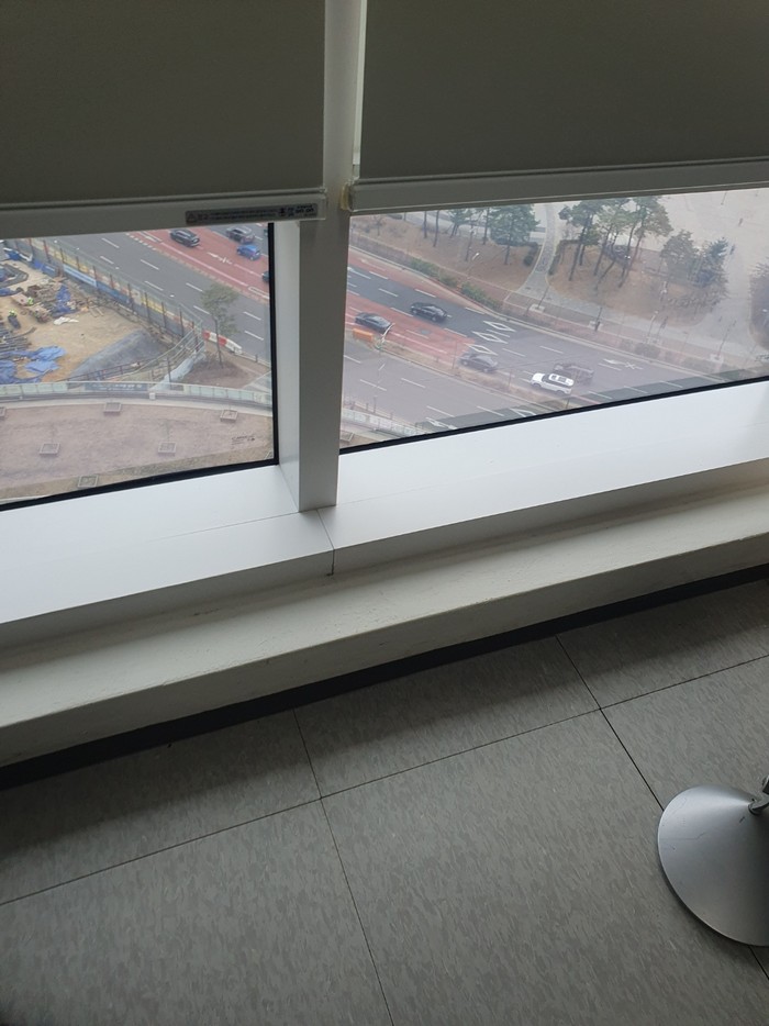 목동 사무실청소 유리창