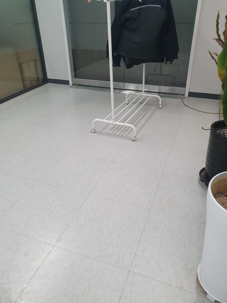 가산 사무실청소 바닥
