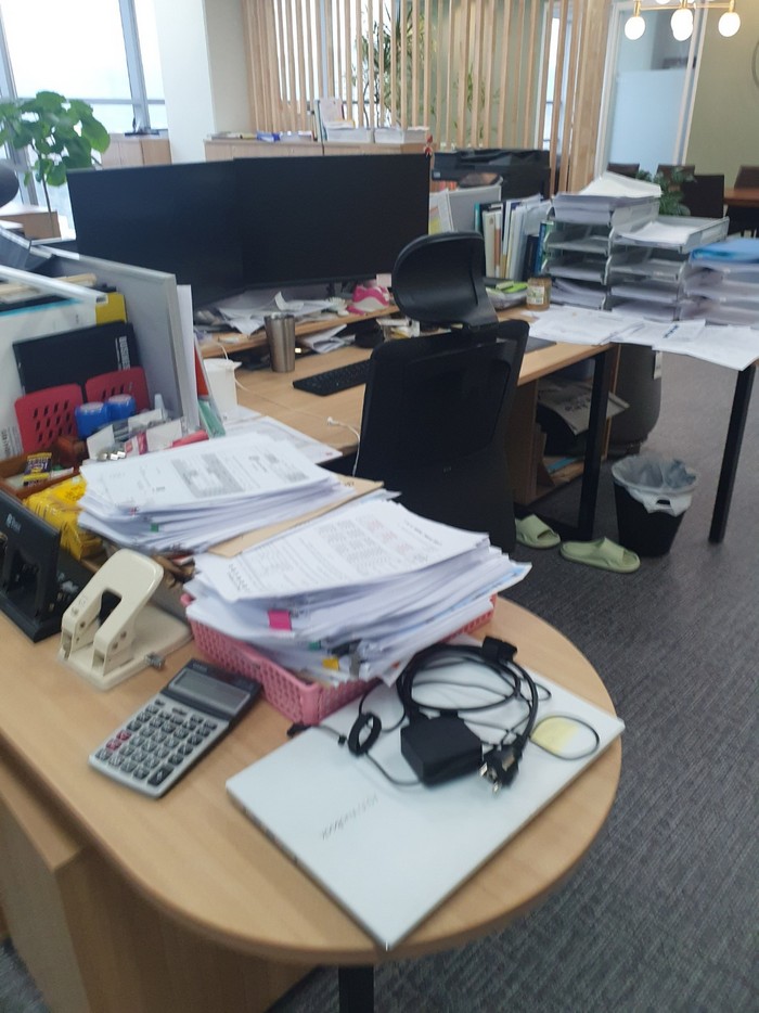 종로 사무실청소 사무실내부