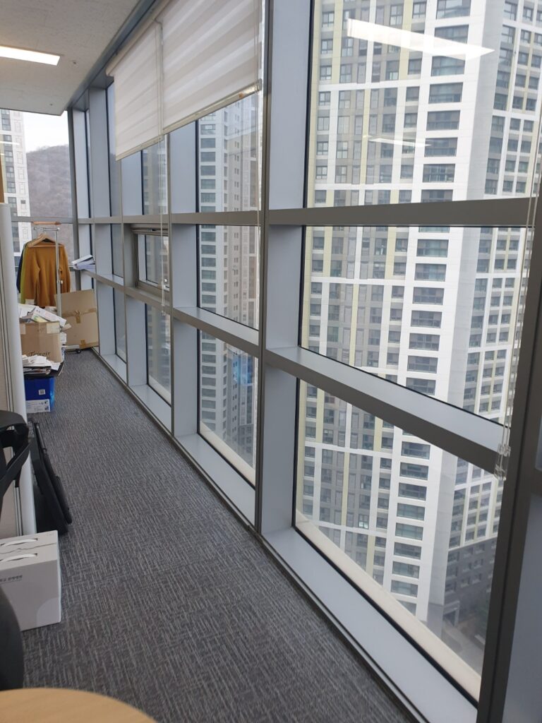 사당 사무실청소 유리창