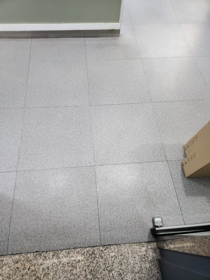 다산 사무실청소 바닥