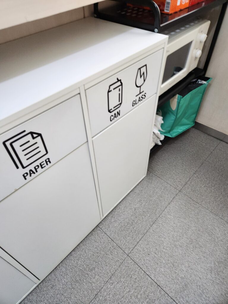 논현 사무실청소 탕비실