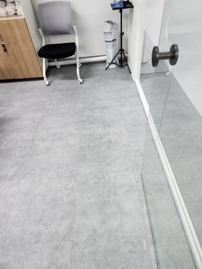 장안동 사무실청소 바닥