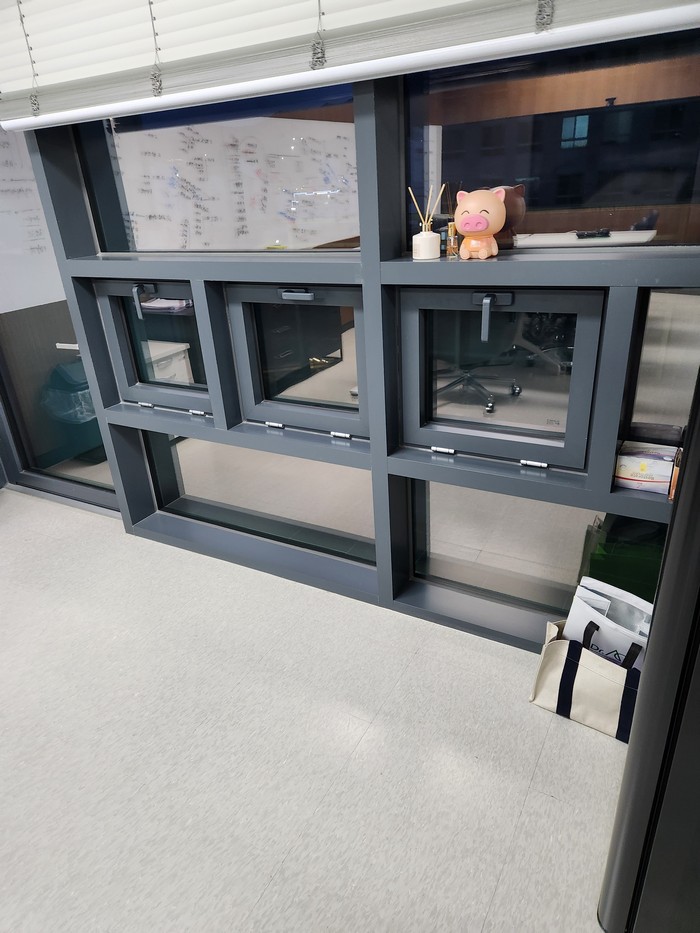 천안 사무실청소 유리창