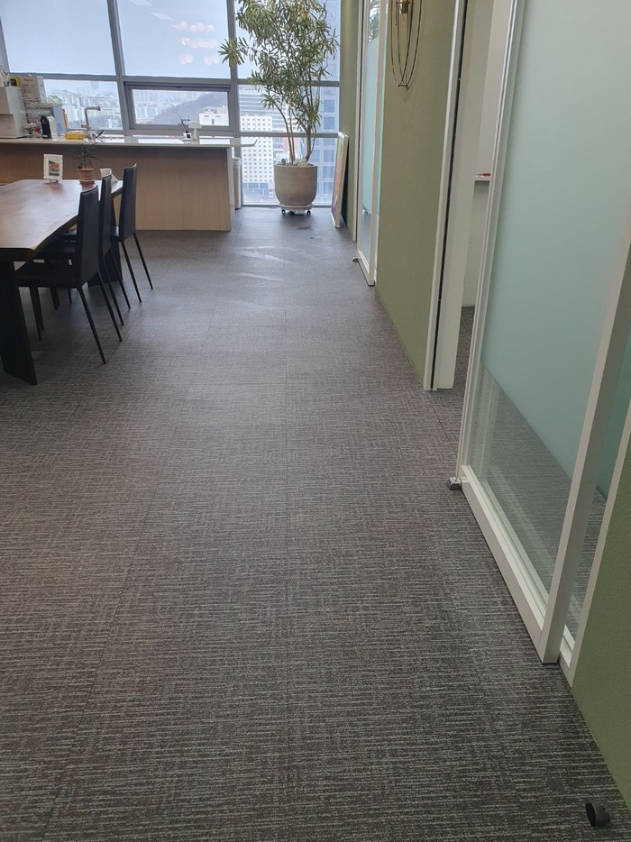 구리 사무실청소 바닥